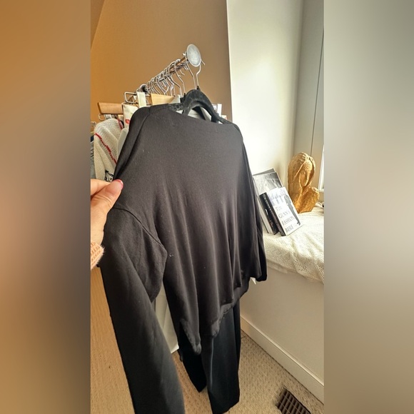 Vince Essential Top - Picture 3 of 6